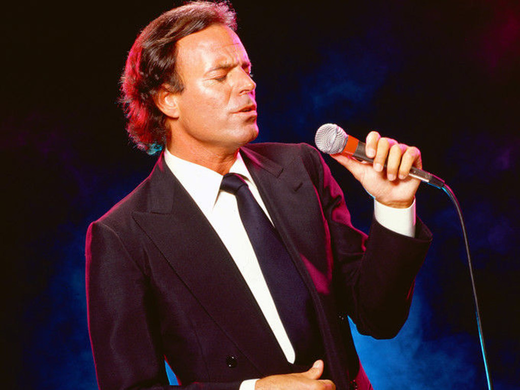 Julio Iglesias acordes